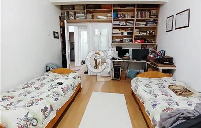 ÜSKÜDAR AHMET ÇELEBİDE SATILIK 2+1 DAİRE