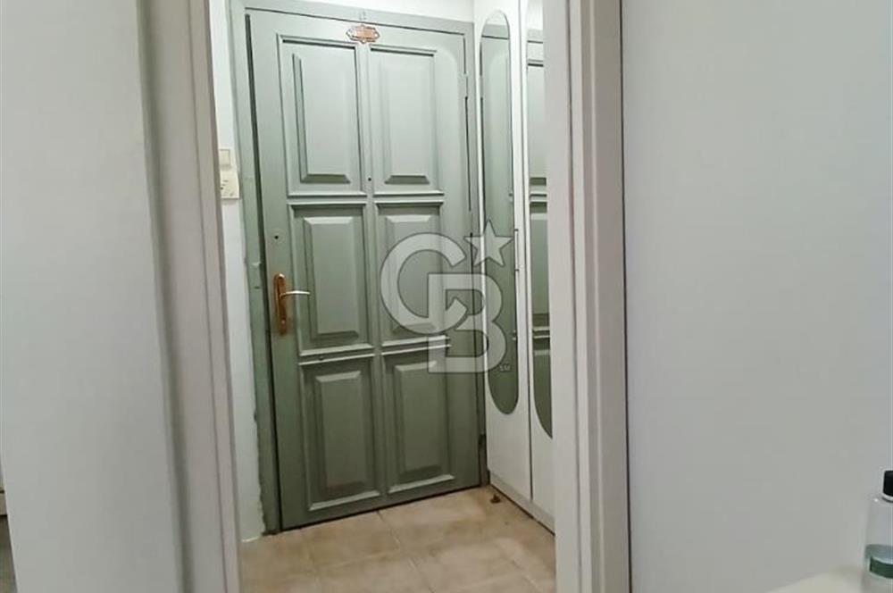 ÜSKÜDAR AHMET ÇELEBİDE SATILIK 2+1 DAİRE