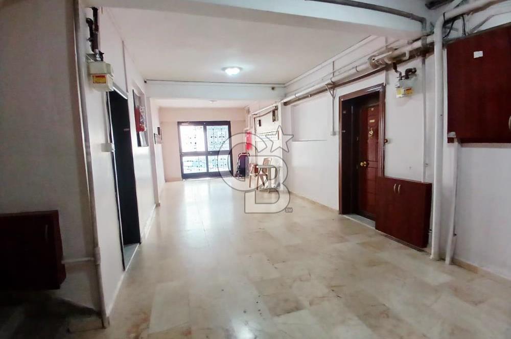 ÜSKÜDAR AHMET ÇELEBİDE SATILIK 2+1 DAİRE