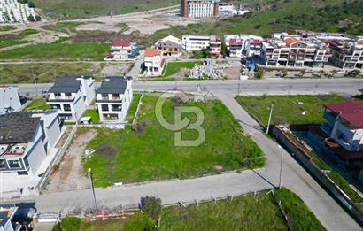 DİKİLİ GAZİPAŞA 30/60 KONUT İMARLI SATILIK KÖŞE PARSEL