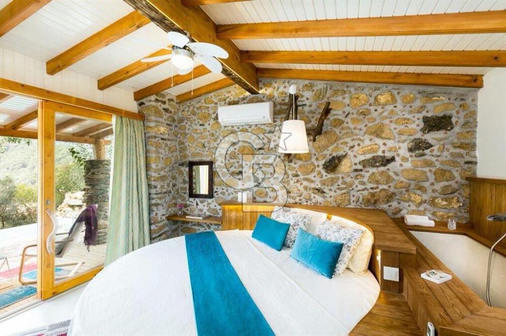 Muğla ula Çıtlak‘ta satılık tasarım harikası Airbnb evi