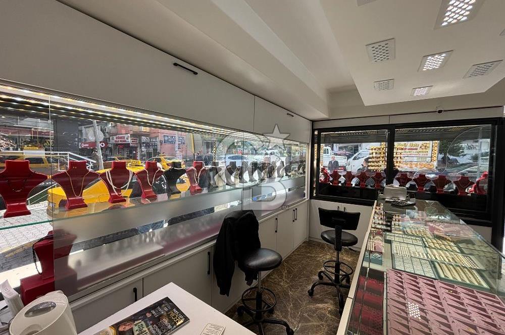 ORDU CADDESİNDE DEVREN KİRALIK HAZIR KUYUMCU