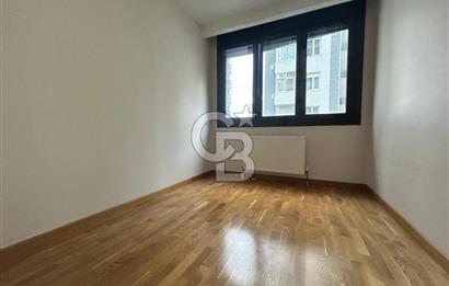 Feneryolu'nda çok merkezi genç binada 3+1 daire