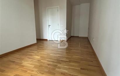 Feneryolu'nda çok merkezi genç binada 3+1 daire