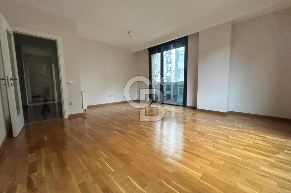 Feneryolu'nda çok merkezi genç binada 3+1 daire