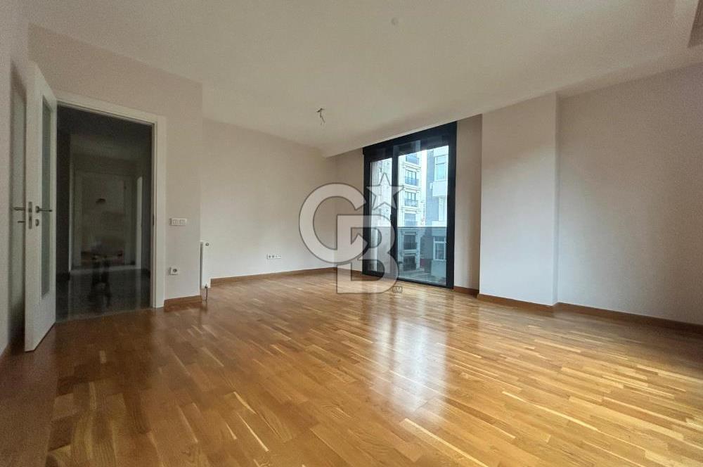 Feneryolu'nda çok merkezi genç binada 3+1 daire