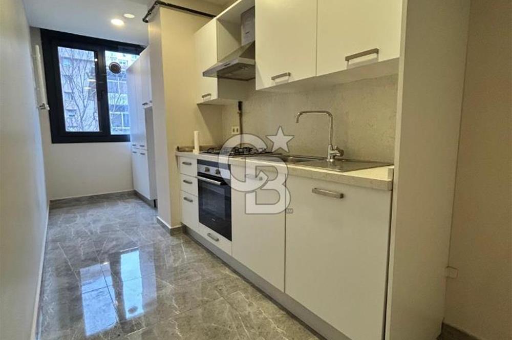 Feneryolu'nda çok merkezi genç binada 3+1 daire