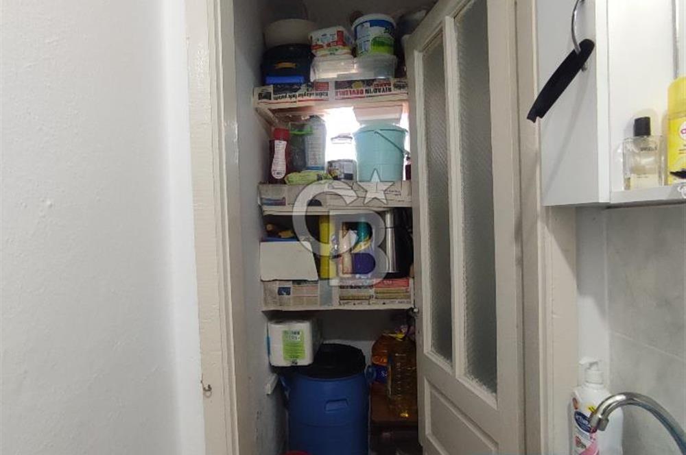 Ayvalık Merkezde Satılık Bahçeli Müstakil Ev 