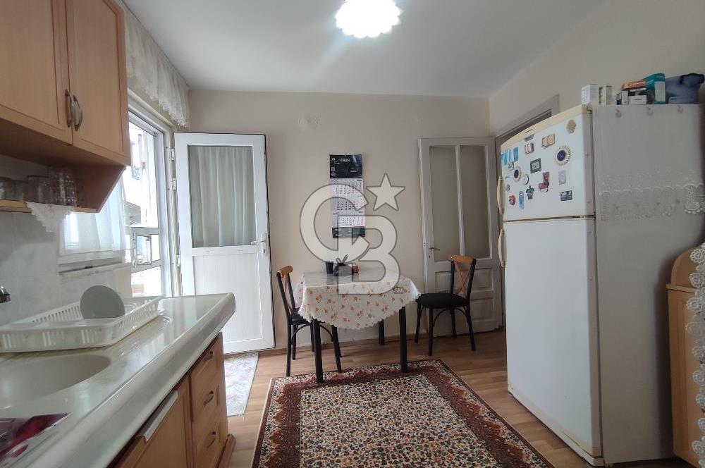 Ayvalık Merkezde Satılık Bahçeli Müstakil Ev 