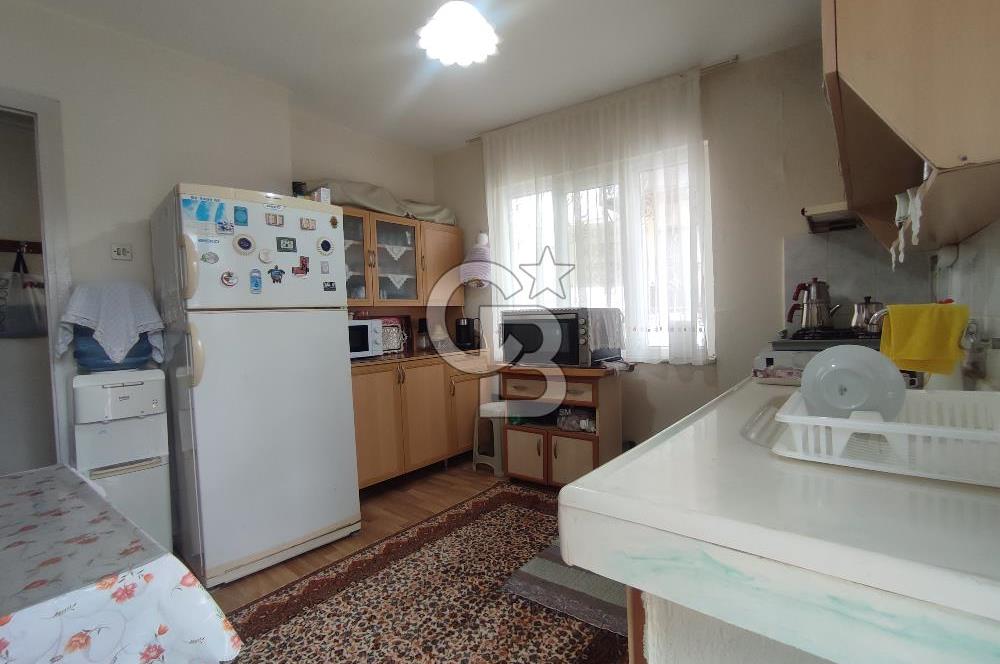 Ayvalık Merkezde Satılık Bahçeli Müstakil Ev 