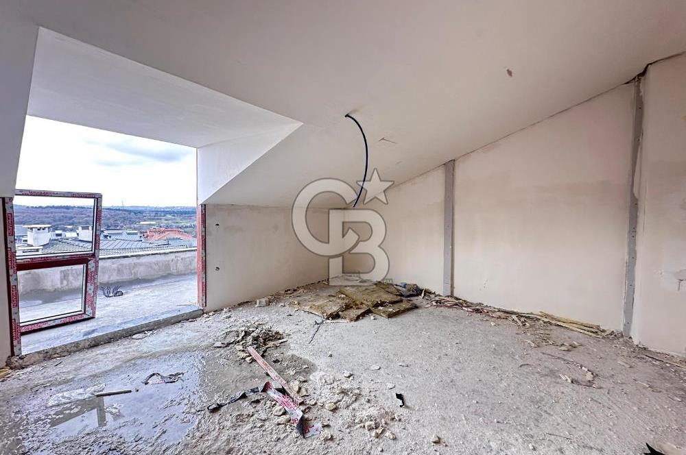 Kemerburgaz Merkezde Site İçinde Satılık 3+1 Dubleks Daire