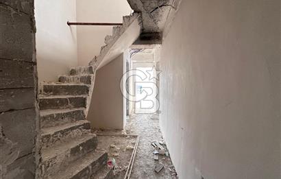 Kemerburgaz Merkezde Site İçinde Satılık 3+1 Dubleks Daire