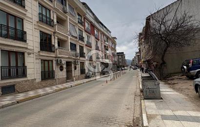 BİGA CADDE ÜZERİ SATILIK 1+1