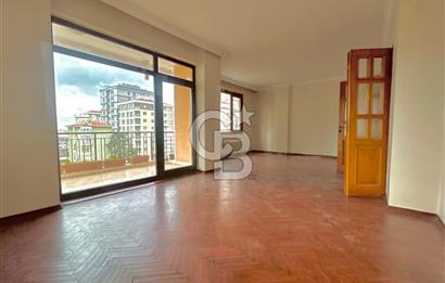 Fenerbahçe sahil-bağdat arasında katta tek 3+1 balkonlu daire