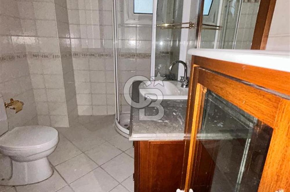 Fenerbahçe sahil-bağdat arasında katta tek 3+1 balkonlu daire