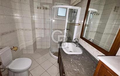 Fenerbahçe sahil-bağdat arasında katta tek 3+1 balkonlu daire