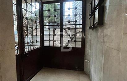 Fenerbahçe sahil-bağdat arasında katta tek 3+1 balkonlu daire