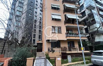 Fenerbahçe sahil-bağdat arasında katta tek 3+1 balkonlu daire