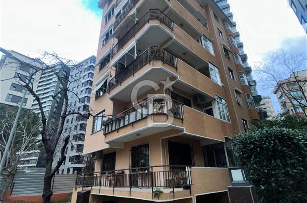 Fenerbahçe sahil-bağdat arasında katta tek 3+1 balkonlu daire