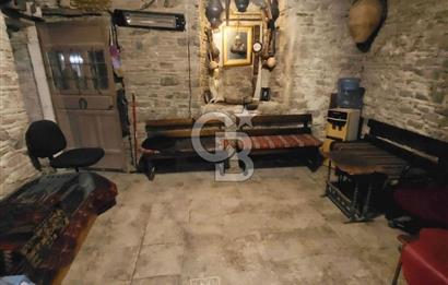  Kemeraltında Tarihi Batarlı Kiralık Ofis