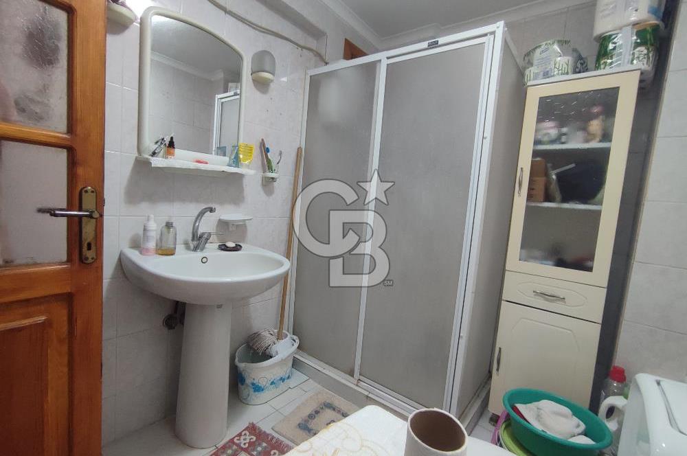 Ayvalık 150 Evler Mahallesi'nde Satılık Kaloriferli daire 