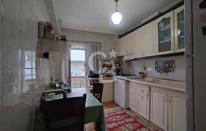 Ayvalık 150 Evler Mahallesi'nde Satılık Kaloriferli daire 