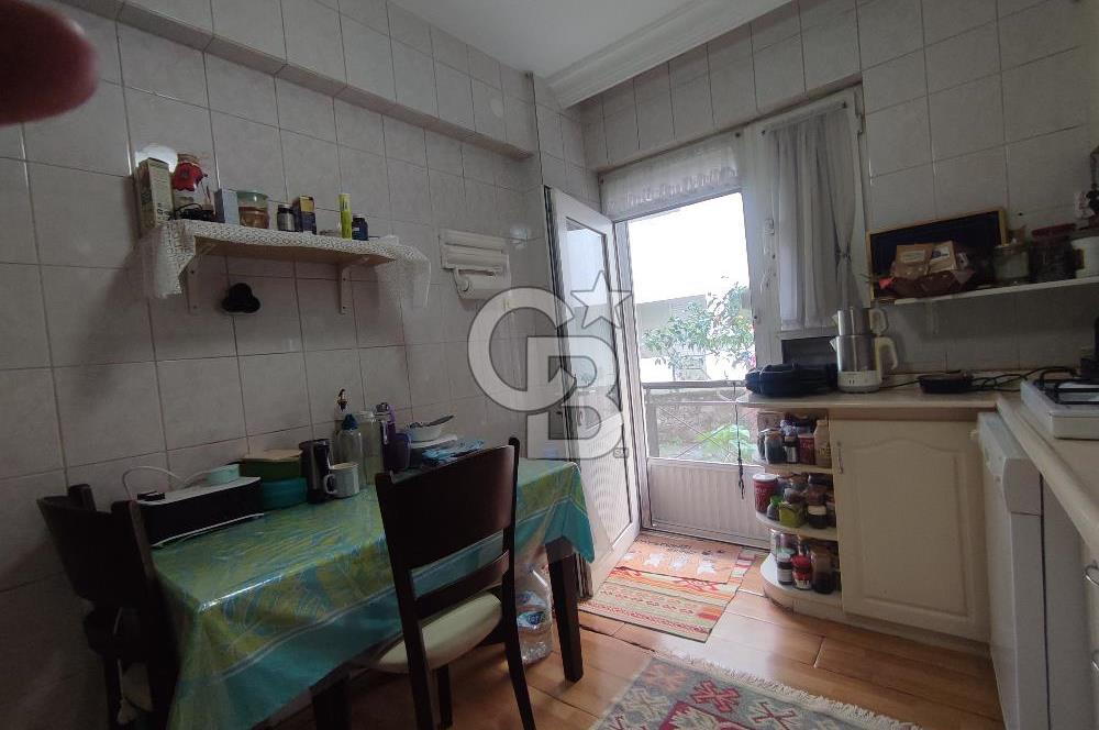 Ayvalık 150 Evler Mahallesi'nde Satılık Kaloriferli daire 