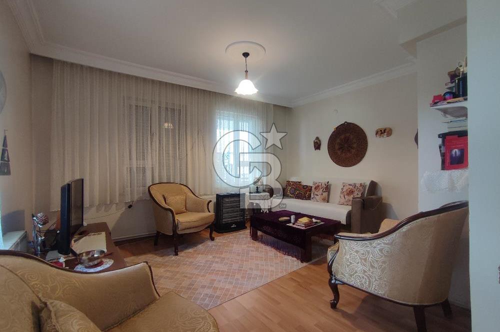 Ayvalık 150 Evler Mahallesi'nde Satılık Kaloriferli daire 