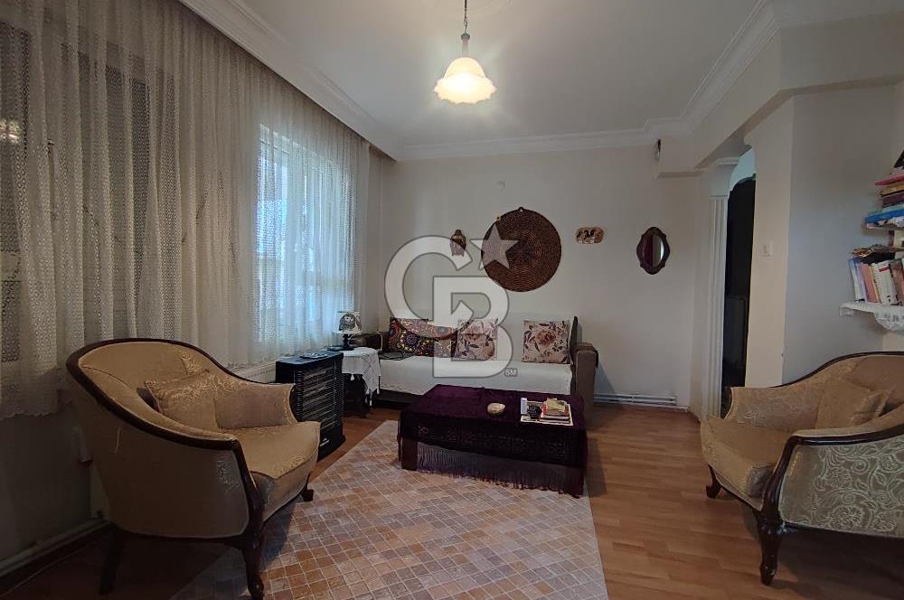 Ayvalık 150 Evler Mahallesi'nde Satılık Kaloriferli daire 