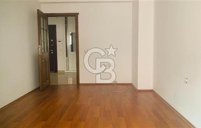 SUBAYEVLERİ ATATÜRK PARKI ÜSTÜ ASANSÖRLÜ 4+1 SATILIK DAİRE