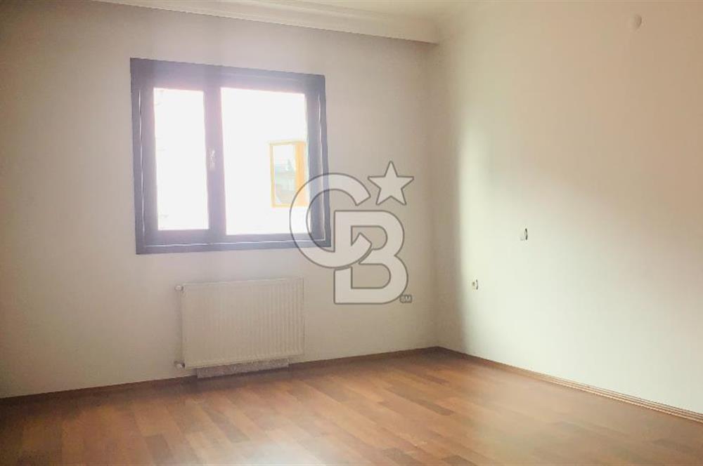 SUBAYEVLERİ ATATÜRK PARKI ÜSTÜ ASANSÖRLÜ 4+1 SATILIK DAİRE