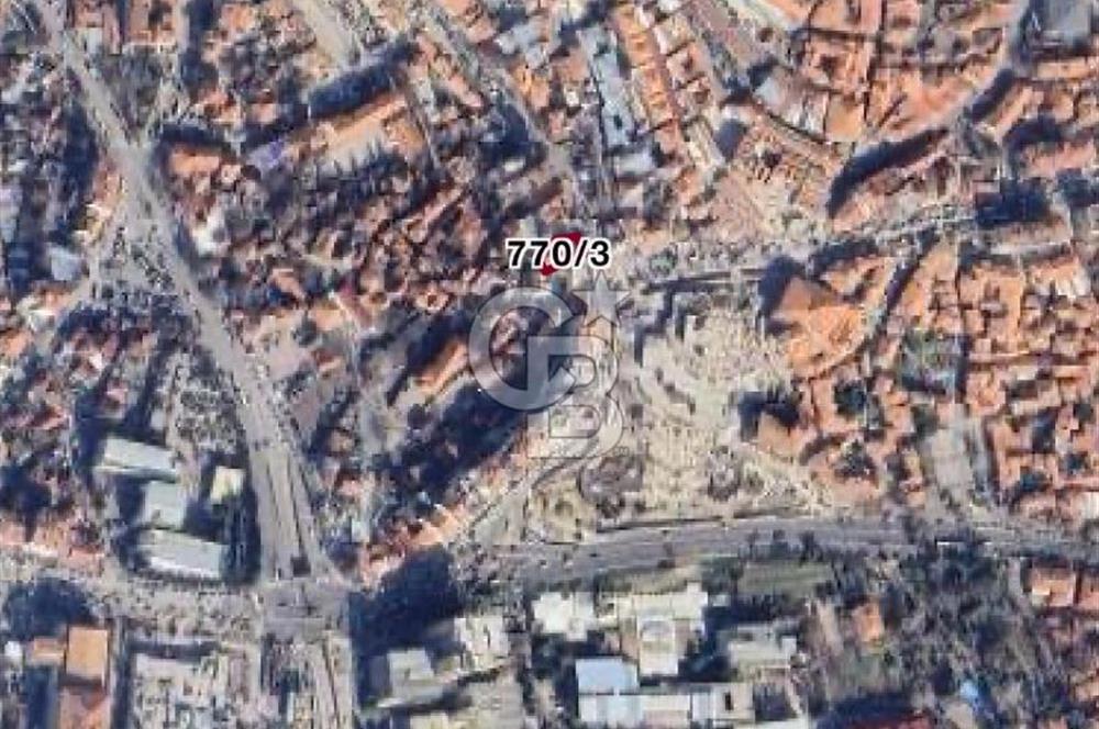 ULUS ANAFARTALARDA BİR ÇOK İŞ KOLUNA UYGUN KİRALIK KOMPLE BİNA