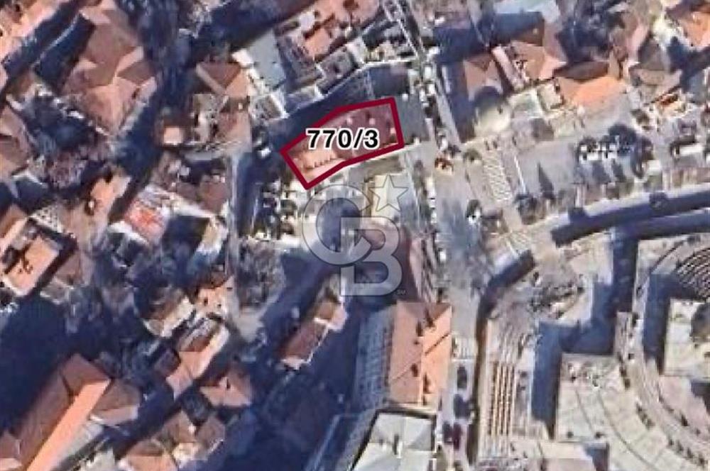 ULUS ANAFARTALARDA BİR ÇOK İŞ KOLUNA UYGUN KİRALIK KOMPLE BİNA