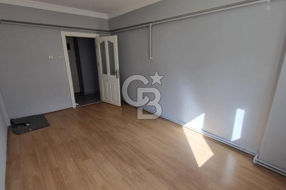 Merkezi Konumda 3+1 Bahçeli, Otoparklı, Ferah Daire