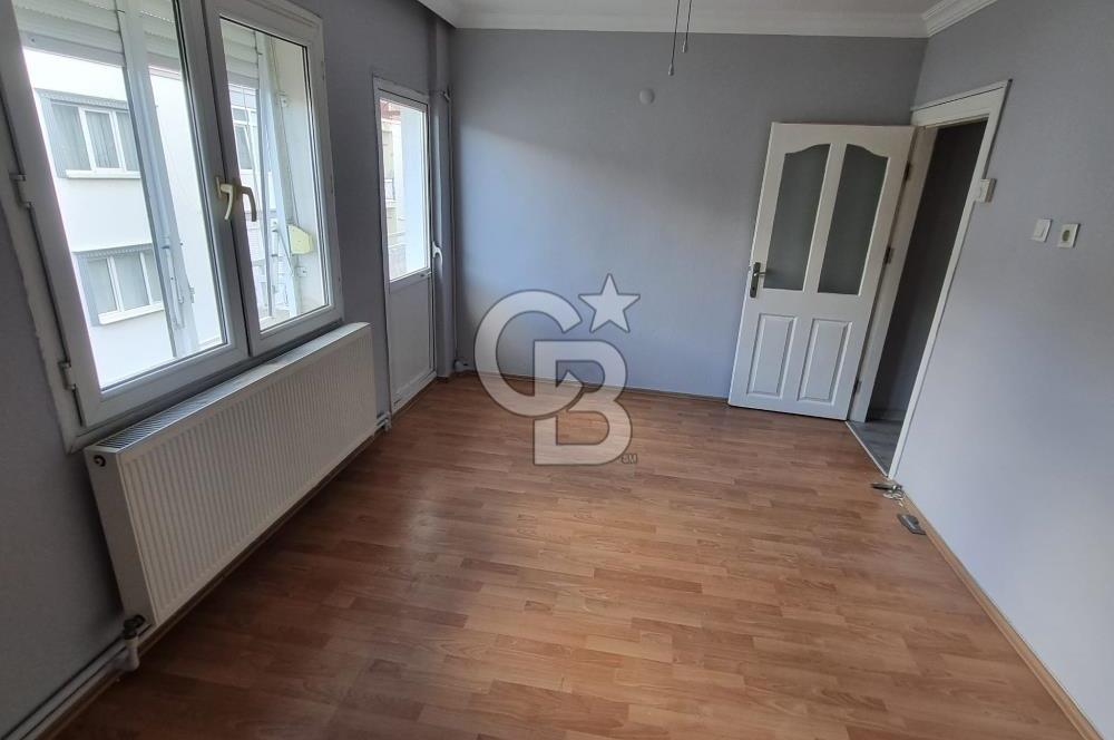 Merkezi Konumda 3+1 Bahçeli, Otoparklı, Ferah Daire