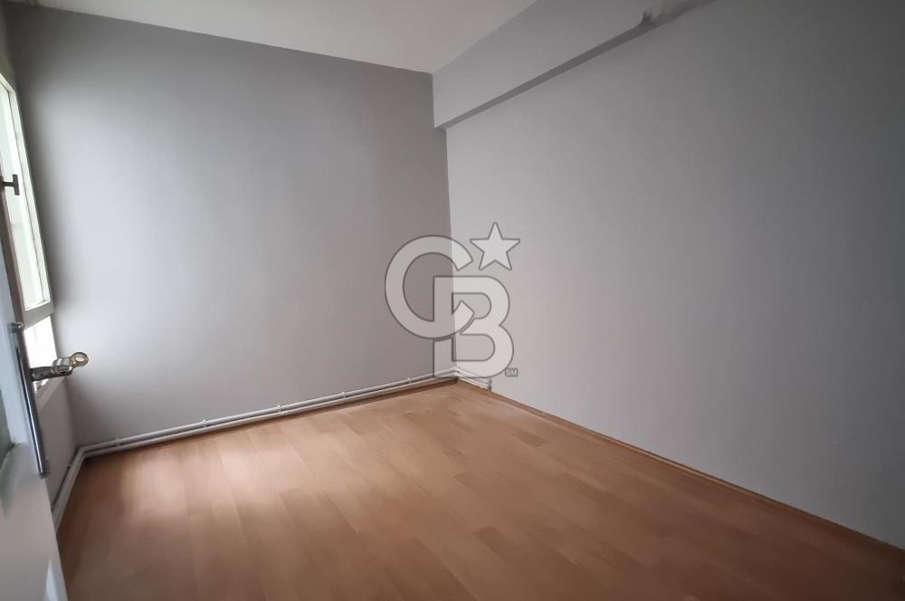 Merkezi Konumda 3+1 Bahçeli, Otoparklı, Ferah Daire