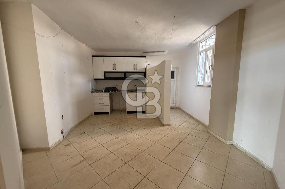 MERSİN SİLİFKE SUSANOĞLUNDA  D400 KARAYOLU CEPHELİ SATILIK DÜKKAN