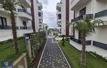 Vadi Yuvacık Sitesi'nde Satılık 3+1 Bahçe Dubleks Daire