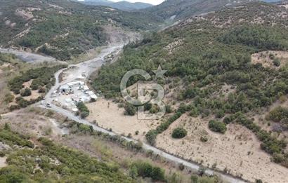 ÇANAKKALE MERKEZ HALİLOĞLU KÖYÜNDE YOLA CEPHELİ 8 DÖNÜM SATILIK TARLA