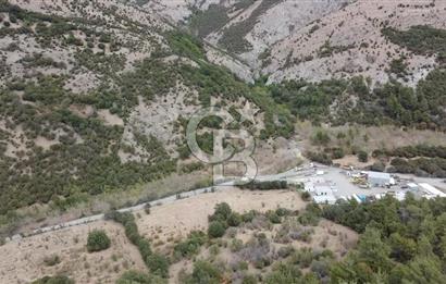 ÇANAKKALE MERKEZ HALİLOĞLU KÖYÜNDE YOLA CEPHELİ 8 DÖNÜM SATILIK TARLA