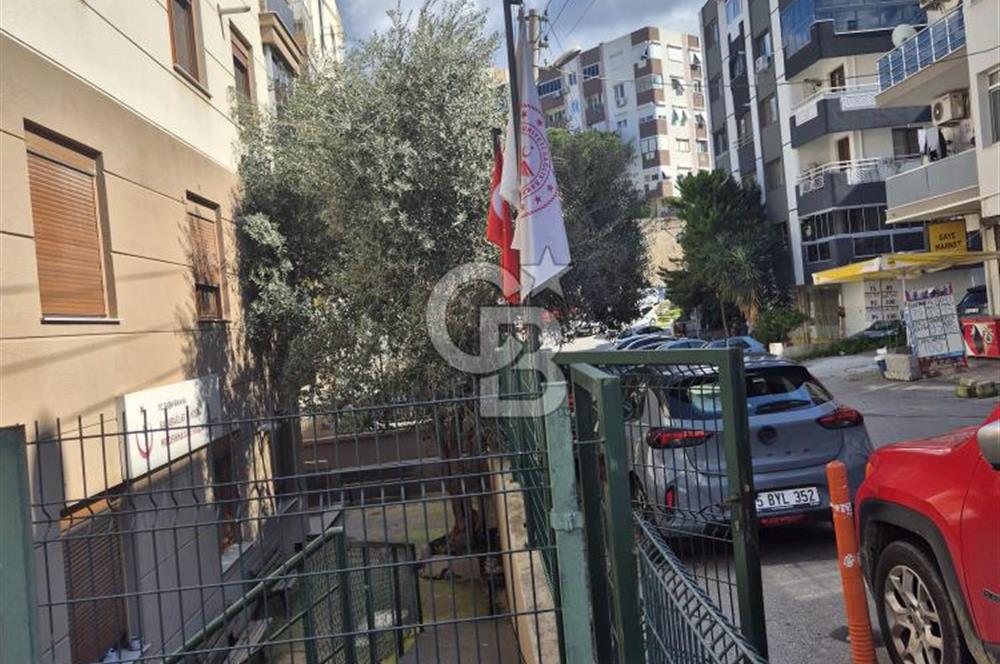 Poligon Metro Durağı Yakını Satılık 3+1 Daire