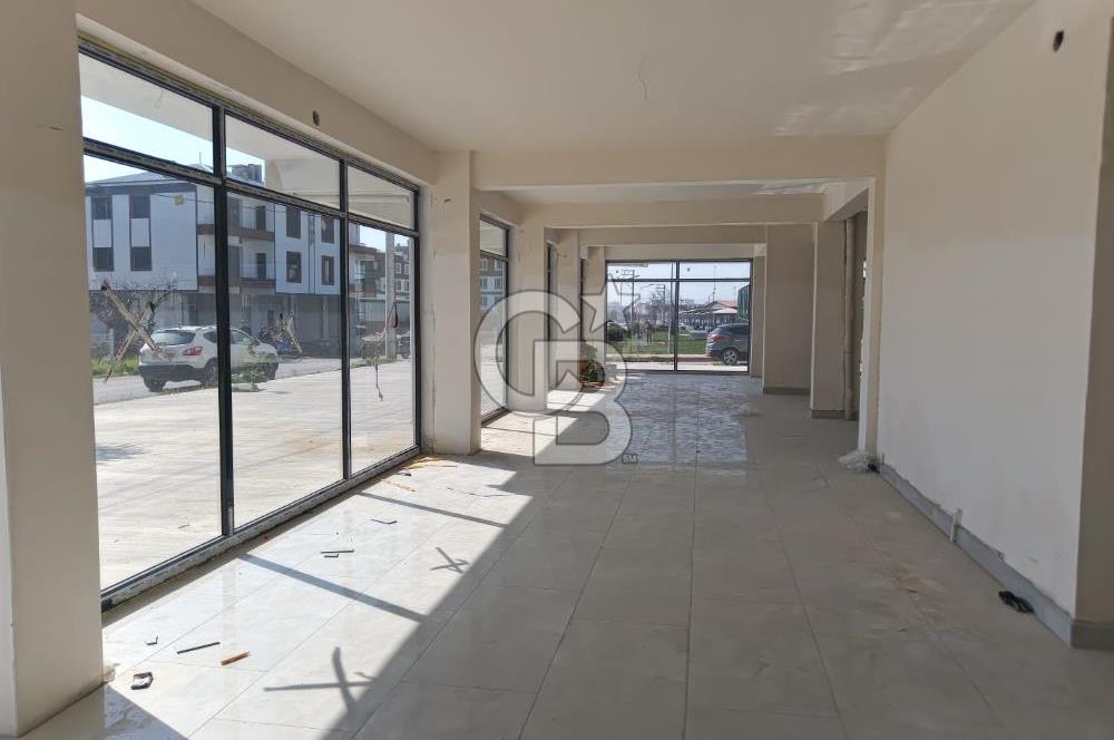 AKHİSAR ÇAĞLAK PARKI YANINDA KİRALIK 343 M2 DÜKKAN