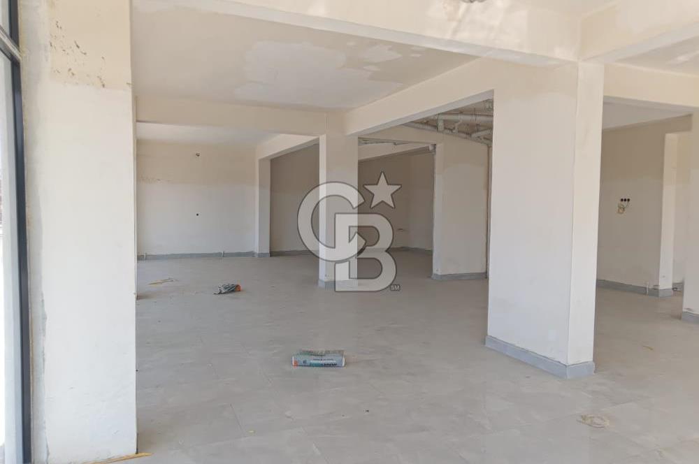 AKHİSAR ÇAĞLAK PARKI YANINDA KİRALIK 343 M2 DÜKKAN