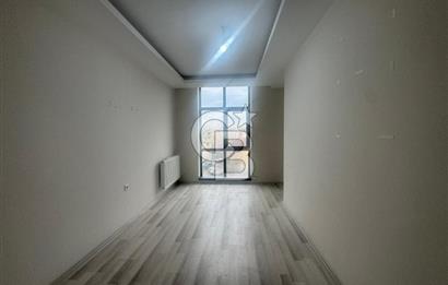 100.YIL BULVARI'NA CEPHE KİRALIK OFİS