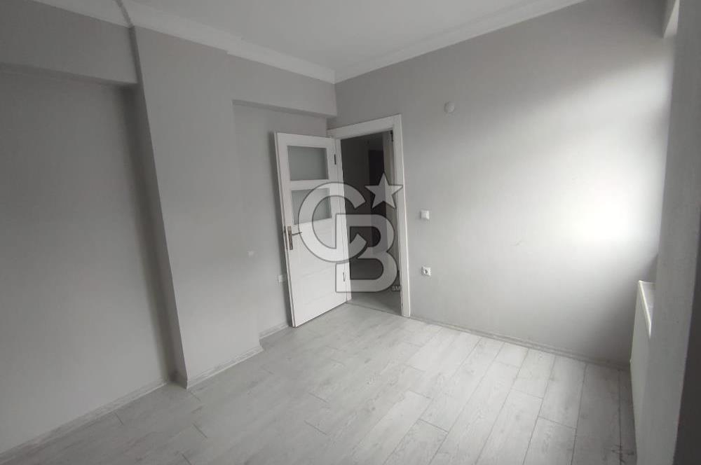 CUMHURİYET MAHALLESİ'NDE ANA YOLA YAKIN KİRALIK 2+1 DAİE