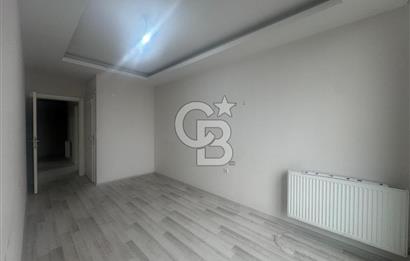 100.YIL BULVARI'NA CEPHE KİRALIK OFİS