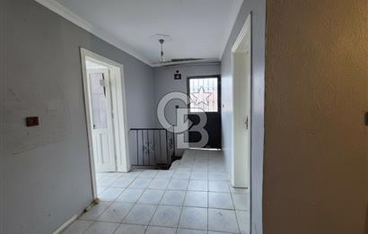 Ayvalık'ta 3+1 Deniz Manzaralı Satılık Müstakil Ev