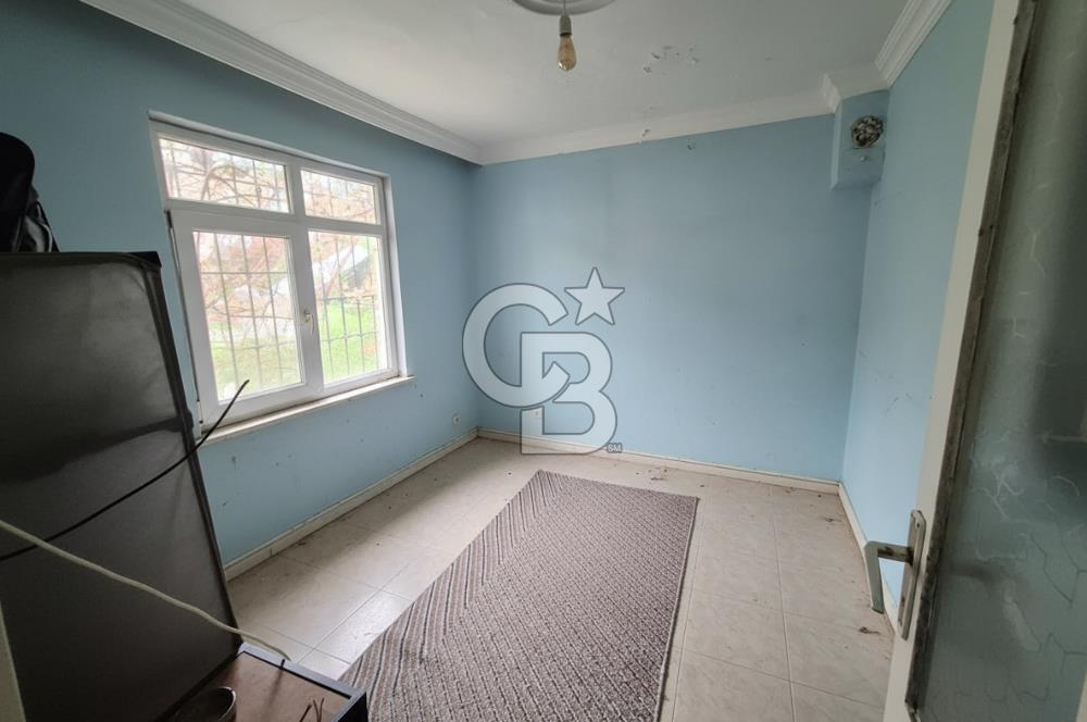 Ayvalık'ta 3+1 Deniz Manzaralı Satılık Müstakil Ev