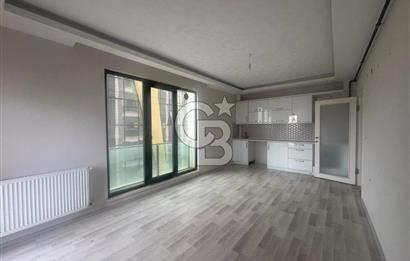 100.YIL BULVARI'NA CEPHE KİRALIK OFİS