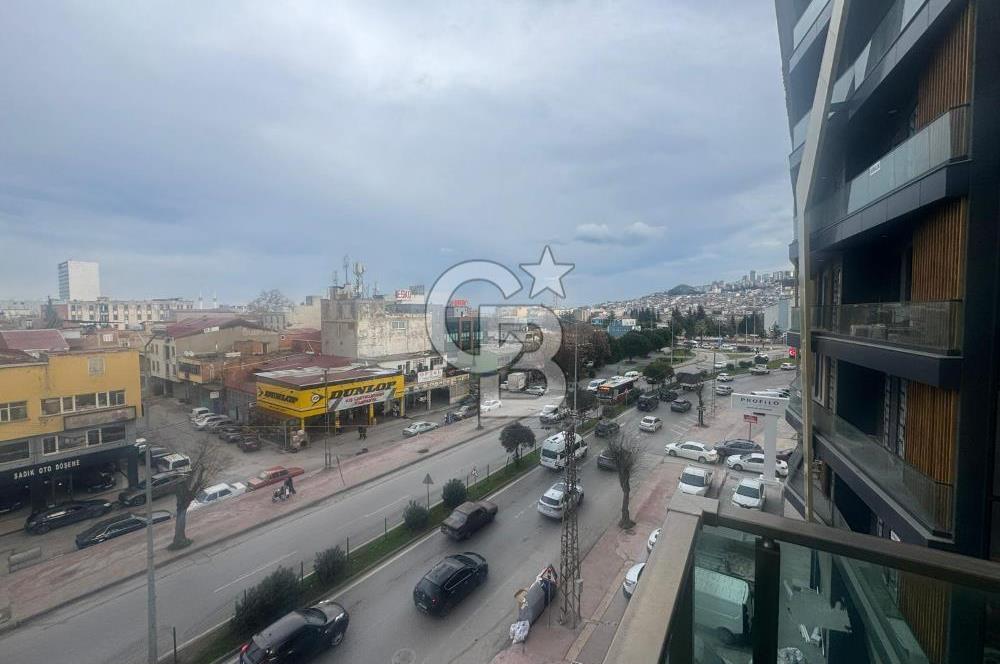 100.YIL BULVARI'NA CEPHE KİRALIK OFİS